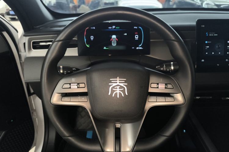 Used BYD Qin PLUS 2025 DM-i Smart Drive 55KM Leading Model
