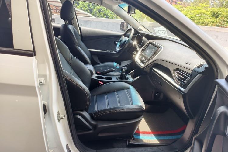 Used JETOUR X70M 2020 Revised 1.5T Manual Partner Version 5-Seater
