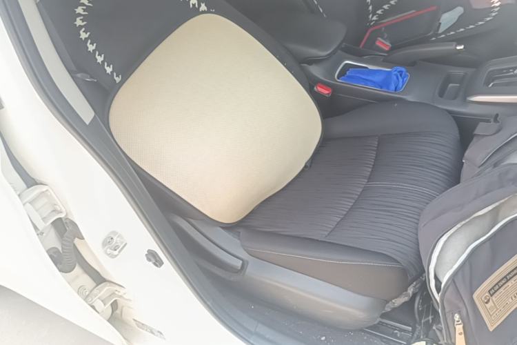 Used Nissan Sylphy 2022 Classic 1.6XE CVT Comfort Edition Right Front Seat