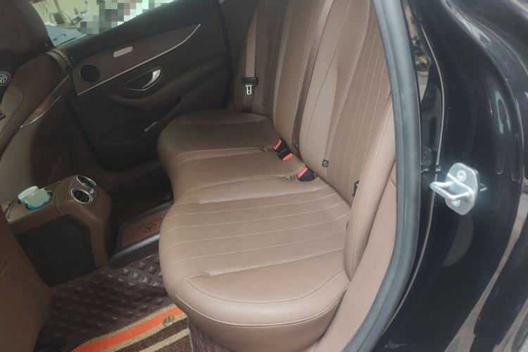 Used Mercedes-Benz E-Class 2019 E 260 L
