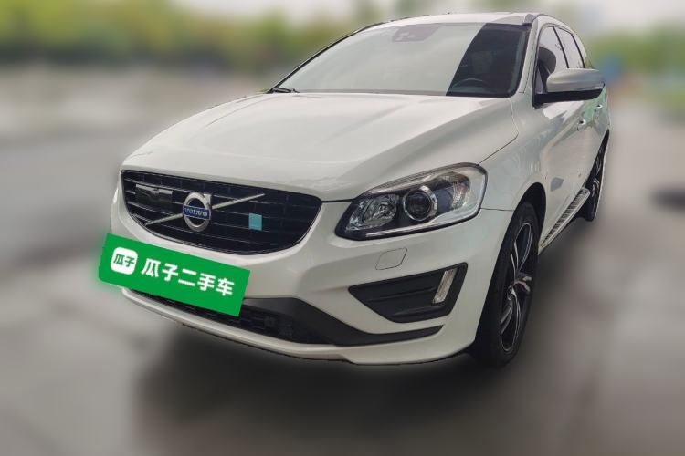 Used Volvo XC60 2017 T5 AWD Personalized Sport Upgrade Edition