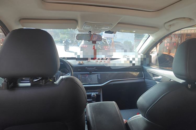 Used Sinotruk VGV U70 2020 1.5T Manual Elite Sunroof Version 6 Seats
