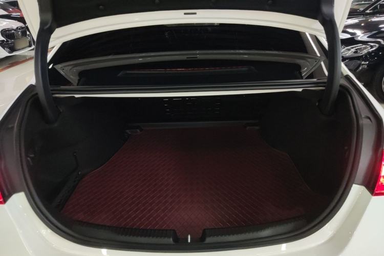 Used Mercedes-Benz C-Class 2022 Revised C 260 L Starry Night Sport Edition Trunk