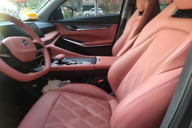 Used CHANGAN CS75 PLUS 2023 3rd Generation 1.5T Automatic Prestige Model Left Front Seat