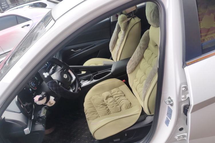 Used Hyundai Elantra 2022 1.5L CVT LUX Prestige Edition