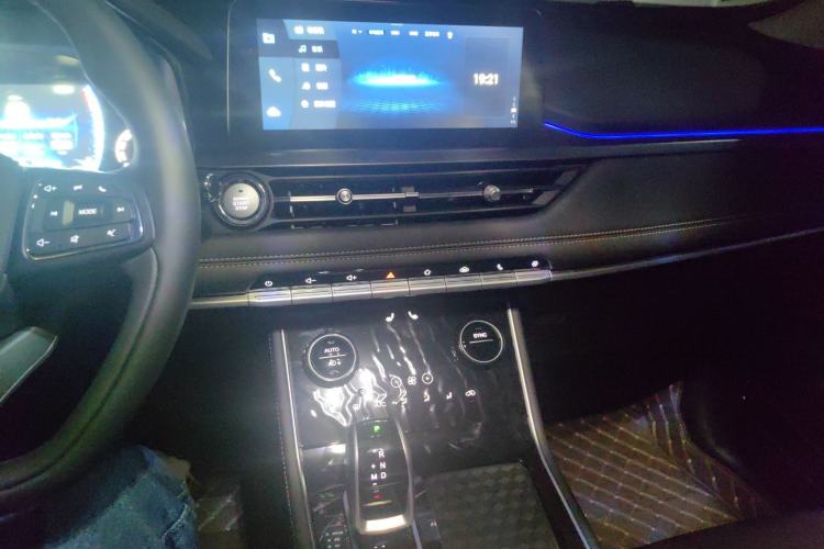 Used Chery Tiggo 8 2025 Excellence Edition 230 TCI Automatic Luxury Version 5 Seats