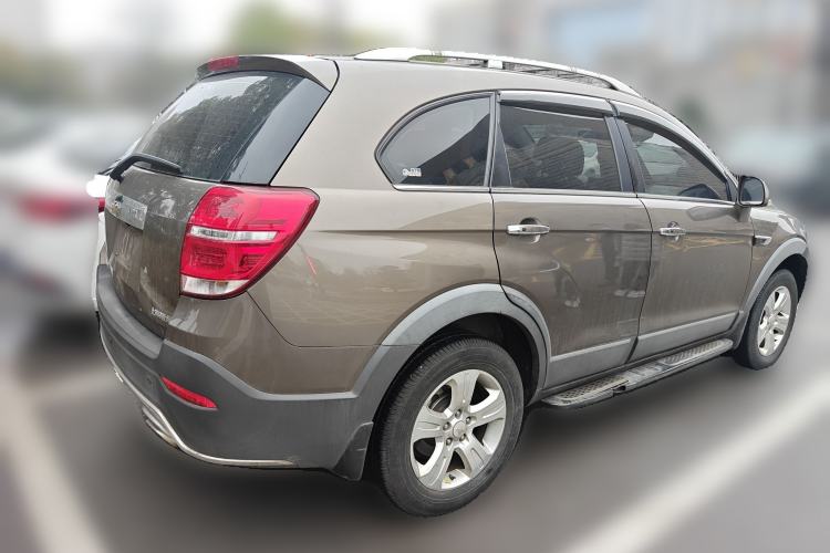 Used Chevrolet Captiva 2015 2.4L Two-Wheel Drive Urban Version 7 Seats
