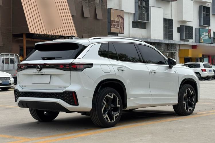 Used Volkswagen Tayron 2025 Tharu L 330TSI Two-Wheel Drive Elite City Package