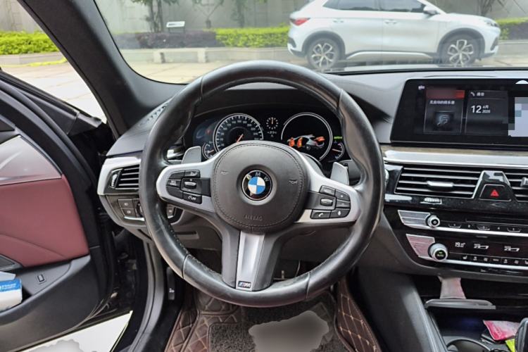 Used BMW 5 Series 2018 Restyled 530Li Leading Edition M Sport Package Steering Wheel