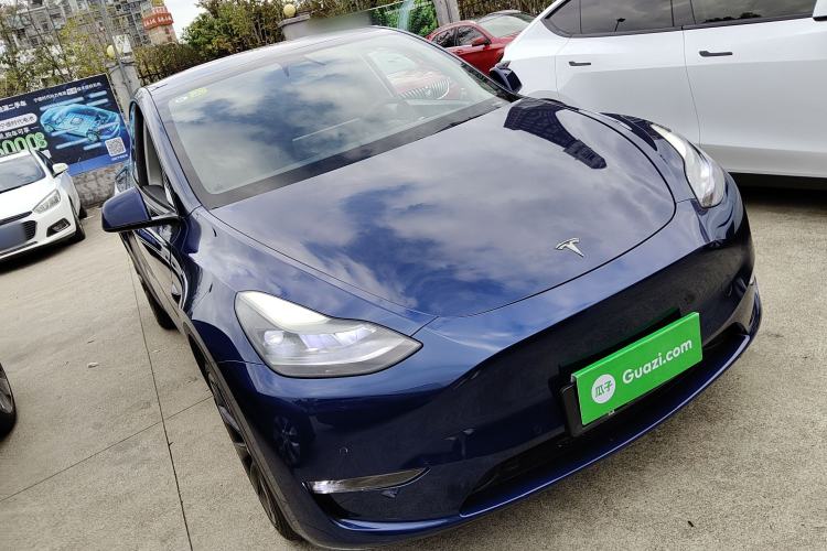 Used Tesla Model Y 2021 Long-Range All-Wheel-Drive Version 3D7