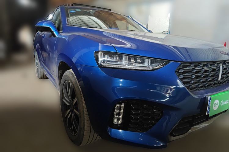 Used Wey VV7 2017 2.0T Ultra-Luxury Version Front Right 45 Deg