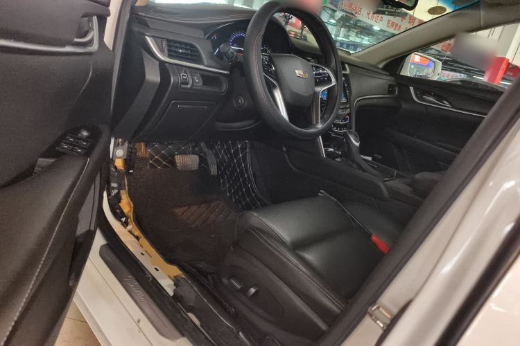 Used Cadillac XTS 2018 28T Tech Edition Driver Seat