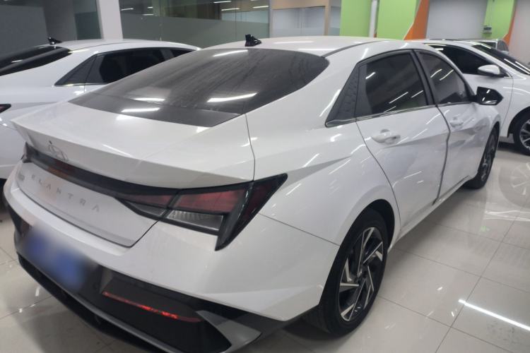 Used Hyundai Elantra 2023 1.5L CVT GLX Elite Edition Rear Right 45 Deg