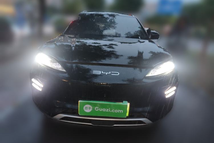 Used BYD Song PLUS New Energy 2023 Champion Edition EV 520KM Prestige Model
