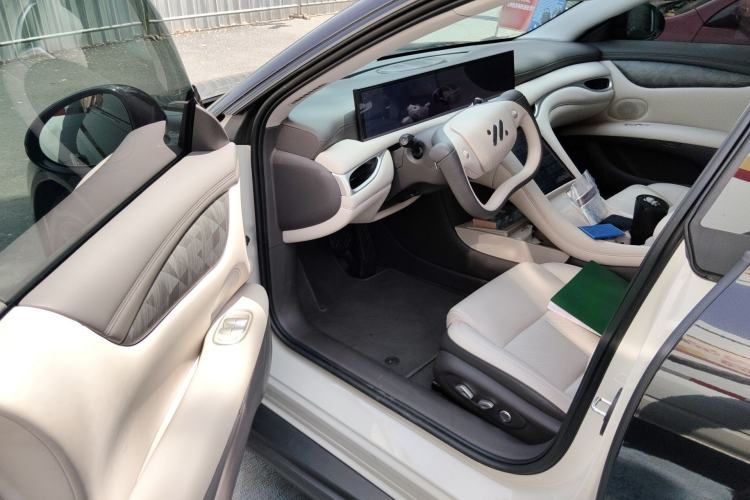 Used IM L6 2024 Max Standard Edition
