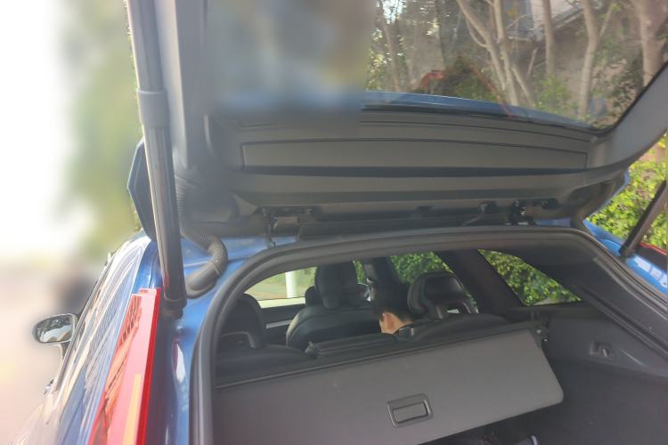 Used Volvo XC60 New Energy 2019 T8 E-Drive Hybrid Intelligent Luxury Sport Edition China V Standard Trunk