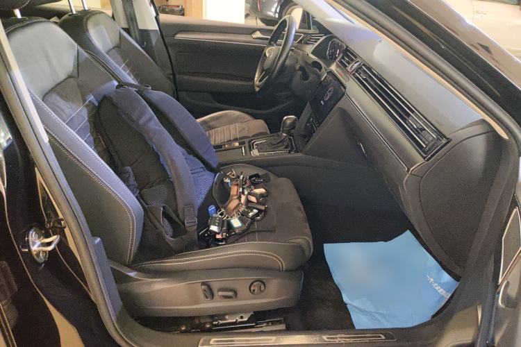 Used Volkswagen Magotan 2020 330TSI DSG Luxury Edition Right Front Seat