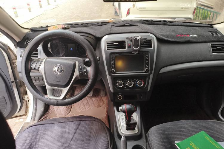 Used FORTHING Joyear S50 2014 1.6L CVT Luxury Model