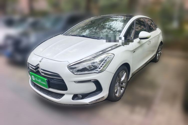 Used DS 5 2013 1.6T Luxury Edition THP200