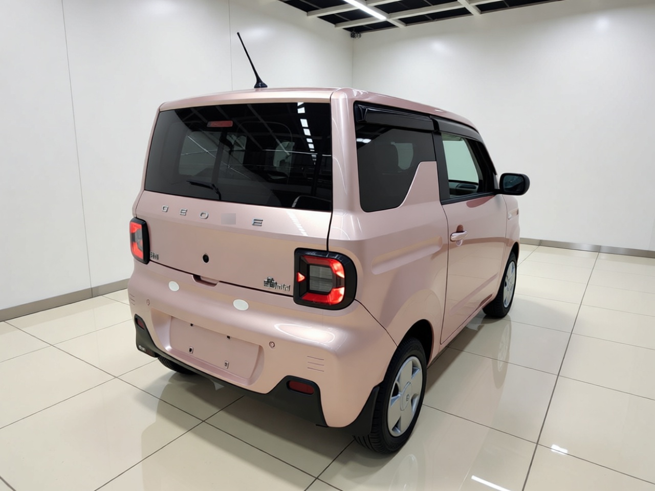 Geely Galaxy Panda 2023 Panda Mini 200km Endurance Bear — снимка 6
