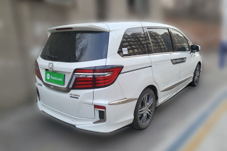 Used Honda Elysion 2019 2.0L Hybrid Luxury Edition

