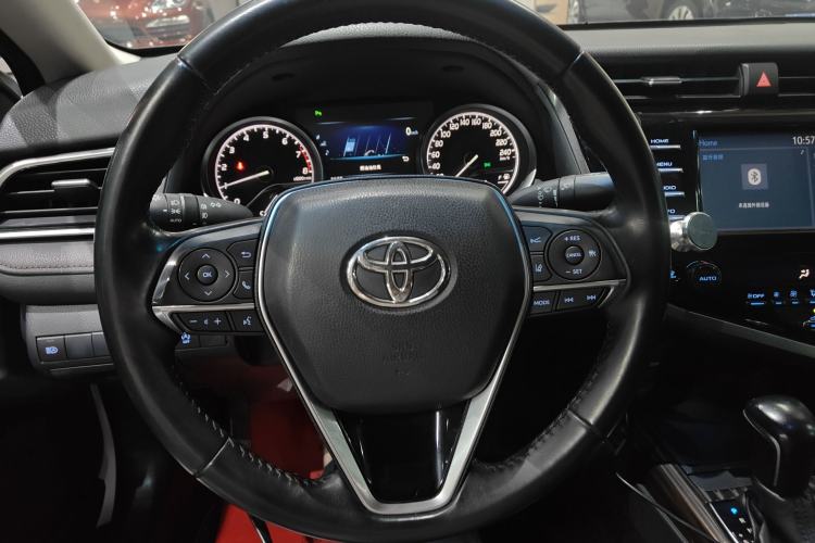 Used Toyota Camry 2018 2.0G Luxury Edition