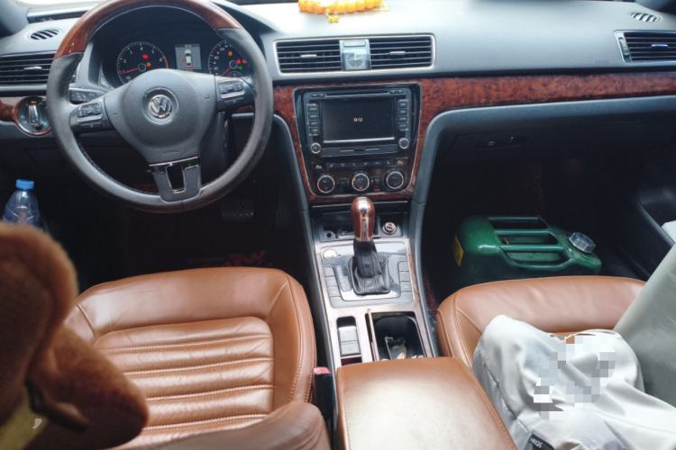 Used Volkswagen Passat 2011 3.0L V6 DSG Flagship Deluxe Edition Center Console