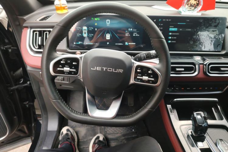 Used JETOUR X70 PLUS 2025 1.5T Elite Edition 7-Seater