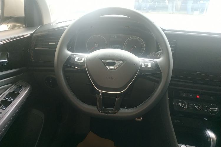 Used Jetta VS5 2019 280TSI Automatic Enjoyment Model