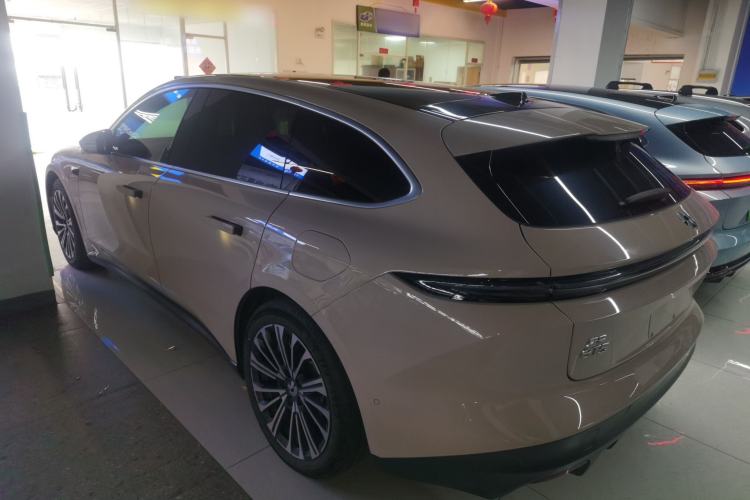 Used Nio ET5T 2023 75 kWh Touring Exterior 2