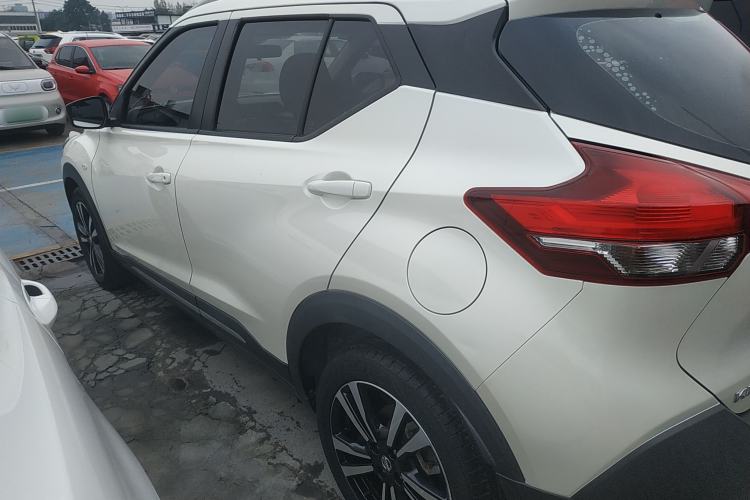 Used Nissan Kicks 2020 1.5L XL CVT Cool Enjoyment Edition