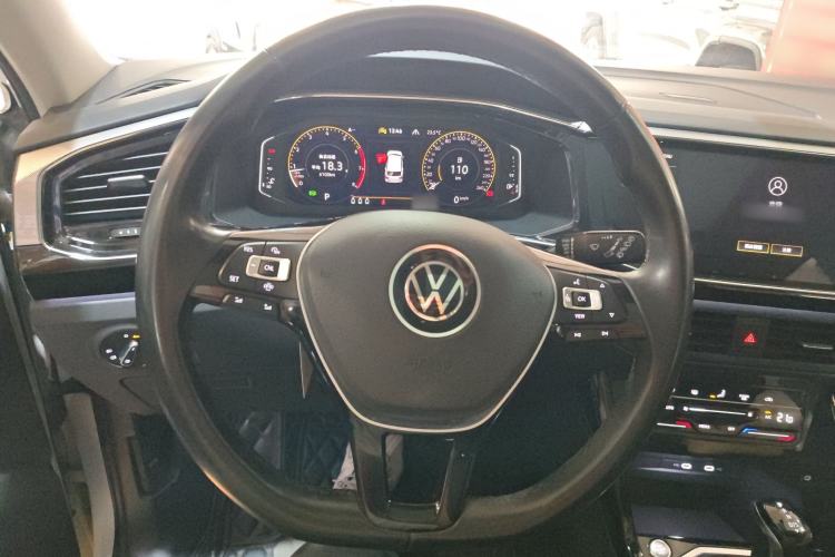 Used Volkswagen Tayron 2021 330TSI Two-Wheel Drive Luxury Smart Connectivity Version