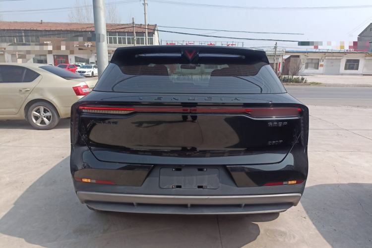 Used Venucia V 2022 260T Black Horse Edition · Idol Rear