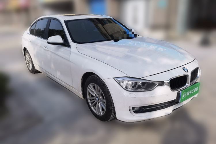 Used BMW 3 Series 2015 316Li Fashion Model
