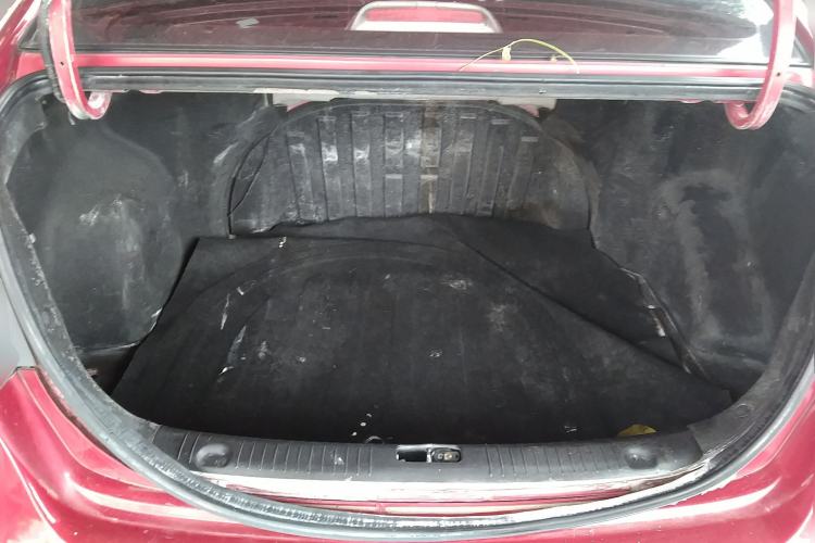 Used Hyundai Celesta 2011 1.6L Automatic Comfort Edition Trunk