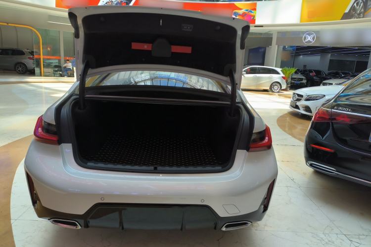 Used BMW 3 Series 2025 325Li M Sport Package