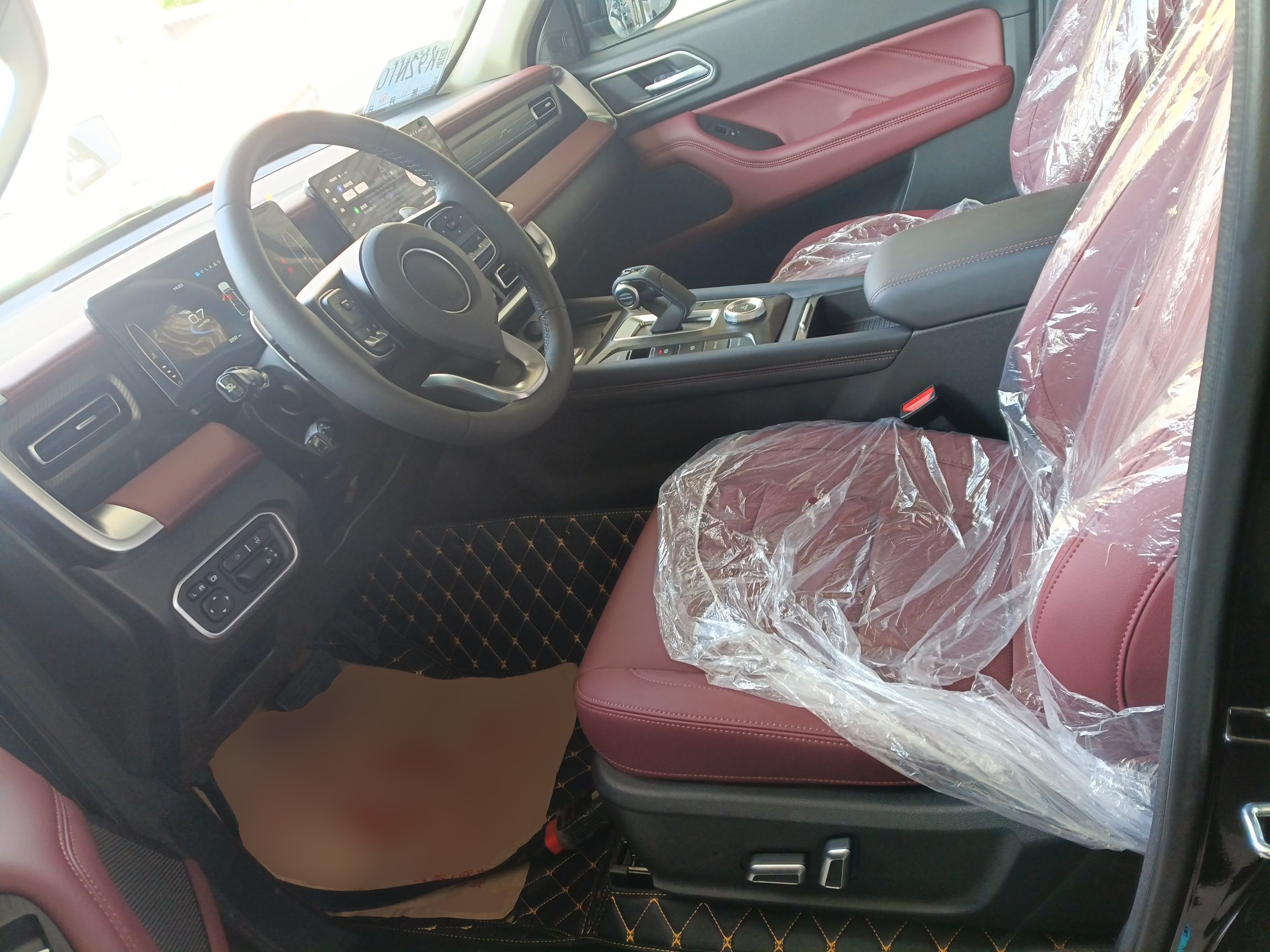 المقاعد الأمامية داخل السيارة