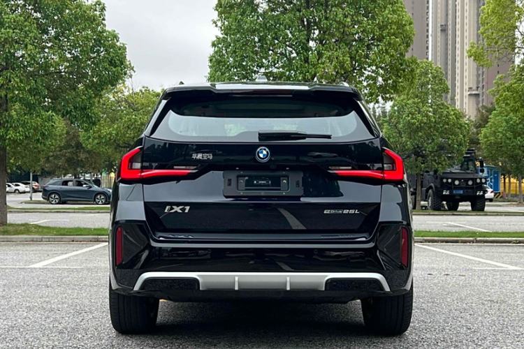 Used BMW iX1 2023 eDrive25L M Sport Package
