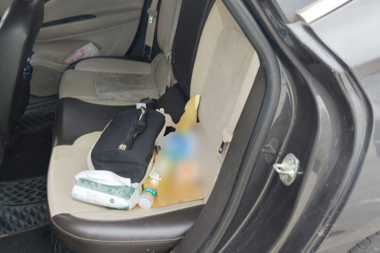 Used Buick Verano 2015 Sedan 15S Automatic Leading Model Left Rear Seat