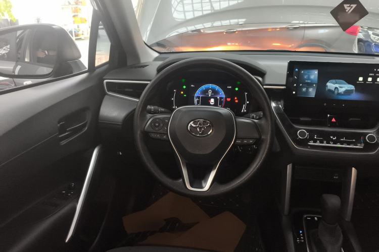 Used Toyota FRONTLANDER 2024 2.0L CVT Elite Edition
