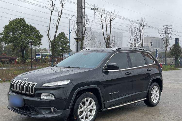 Used Jeep Cherokee 2016 2.0L Leading Edition