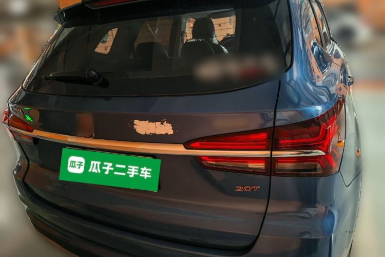 Used Roewe RX5 2016 20T Two-Wheel Drive Automatic Internet Smart Edition
