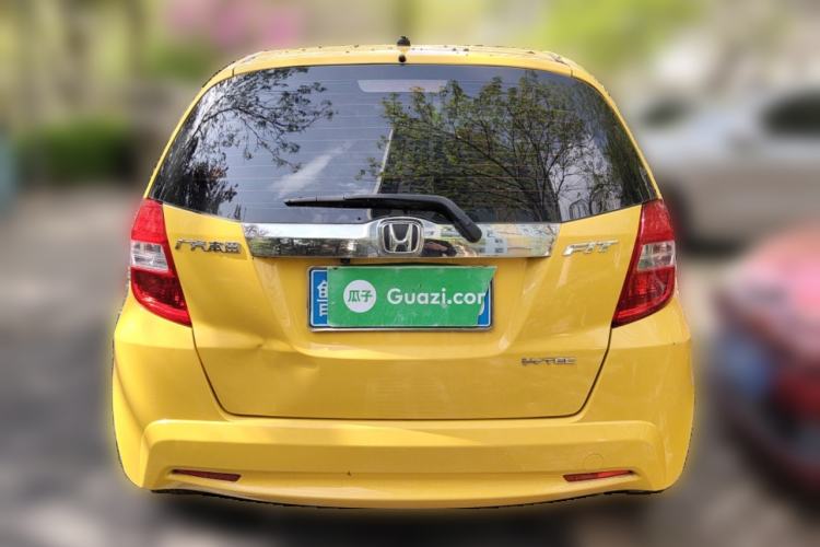 Used Honda Fit 2011 1.5L Automatic Luxury Edition Rear