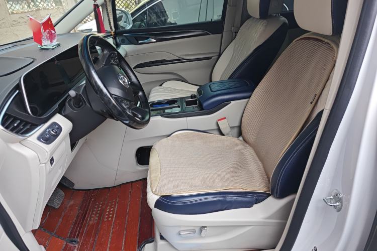 Used Buick GL8 2021 ES Landtrek 653T Comfort Edition