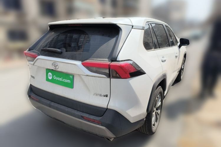 Used Toyota RAV4 2024 2.0L CVT Two-Wheel Drive Fashion Edition