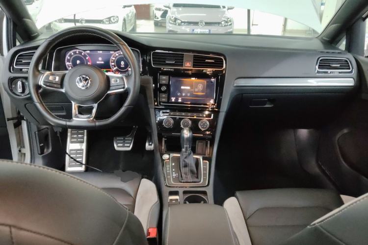 Used Volkswagen Golf 2019 280TSI DSG R-Line China VI Standard
