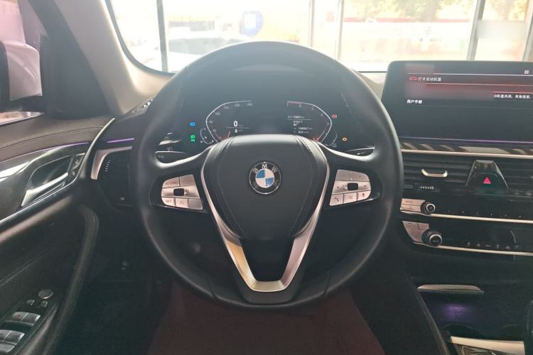 Used BMW 5 Series 2021 525Li Luxury Package
