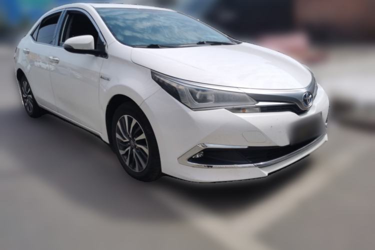 Used Toyota Corolla 2017 Revised Dual-Engine 1.8L E-CVT Leading Edition Front Right 45 Deg