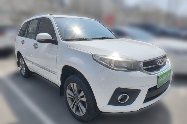 Used Chery Tiggo 3 2014 Magic Edition 1.6L Manual Fashion Version Front Right 45 Deg