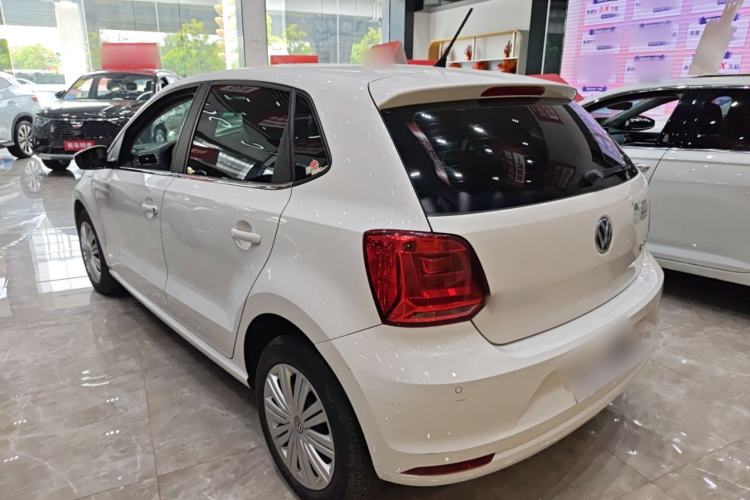 Used Volkswagen Polo 2016 1.6L Automatic Comfort Model Exterior 2